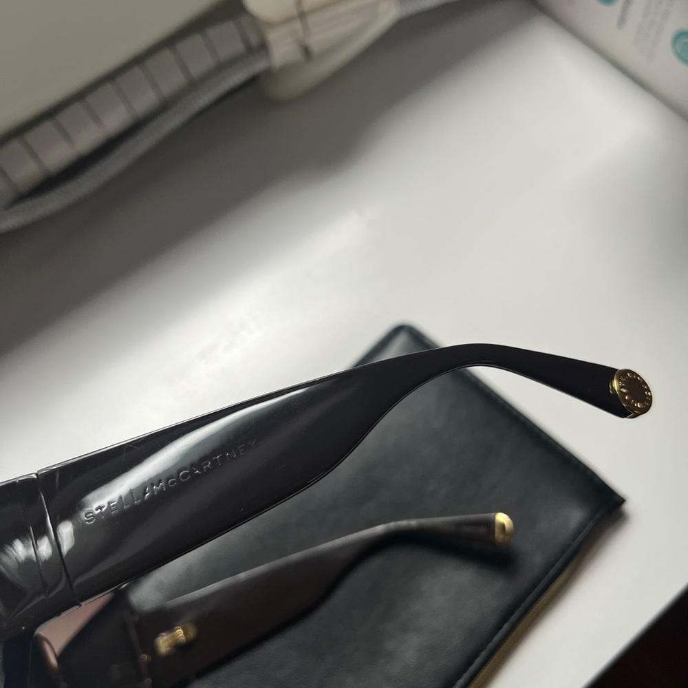 Stella McCartney 2025 runway Brown Sunglasses - Picture 8 of 8